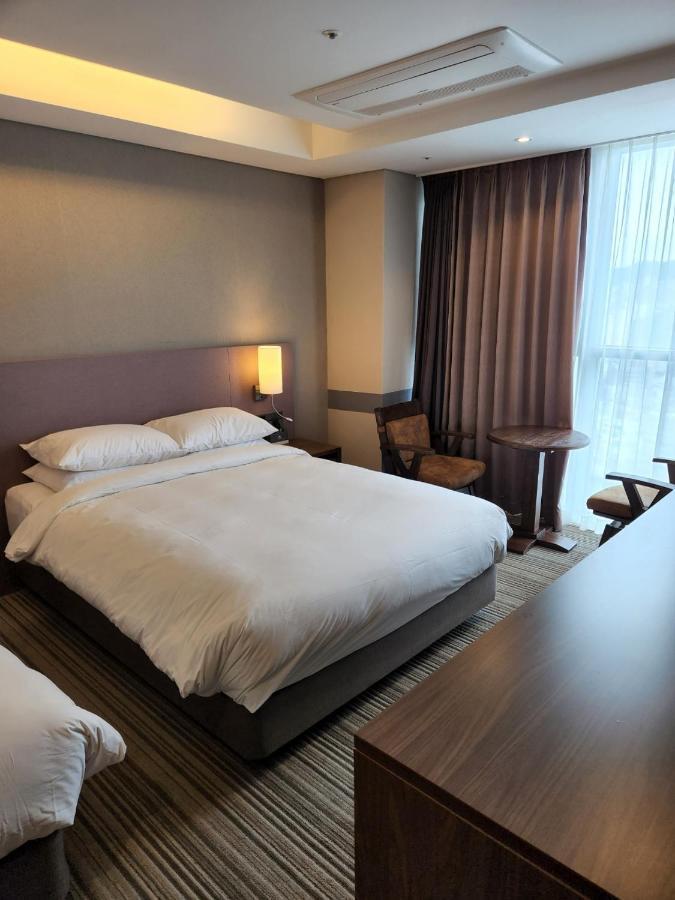 Island Hotel Busan Exterior photo