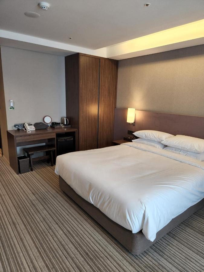 Island Hotel Busan Exterior photo